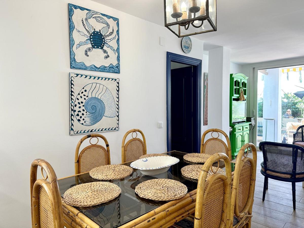 Family Home Near The Beach - Eaw Homes Μαρμπέλλα Εξωτερικό φωτογραφία