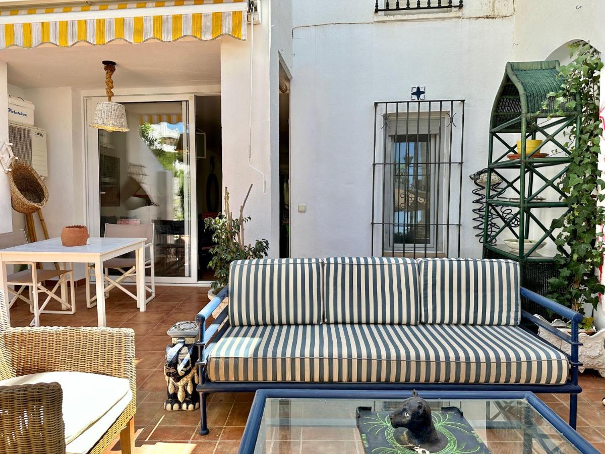 Family Home Near The Beach - Eaw Homes Μαρμπέλλα Εξωτερικό φωτογραφία