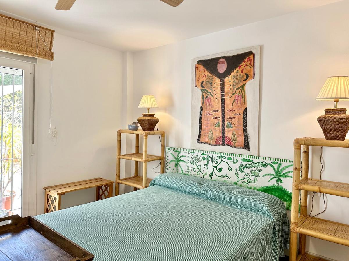 Family Home Near The Beach - Eaw Homes Μαρμπέλλα Εξωτερικό φωτογραφία