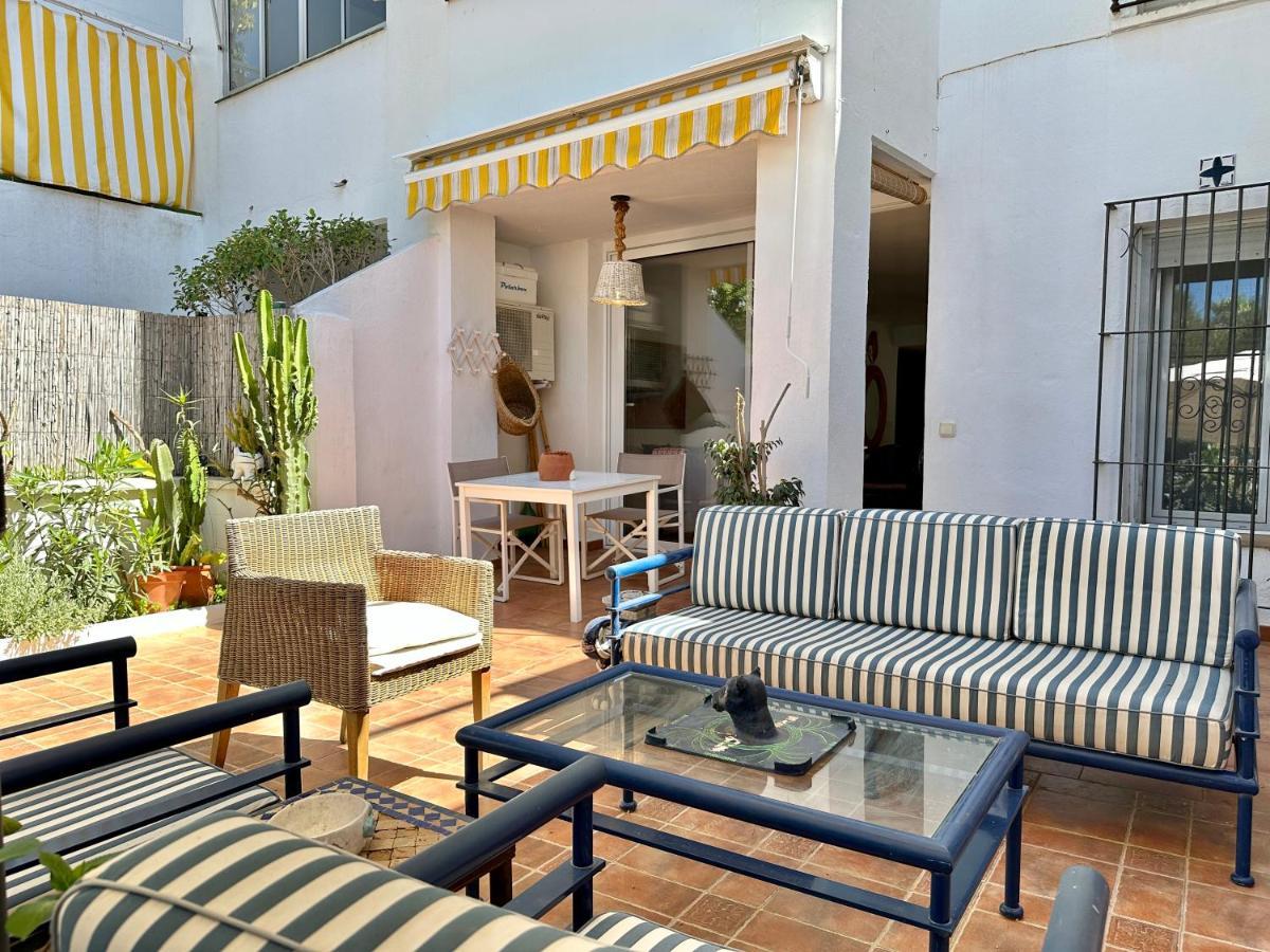 Family Home Near The Beach - Eaw Homes Μαρμπέλλα Εξωτερικό φωτογραφία